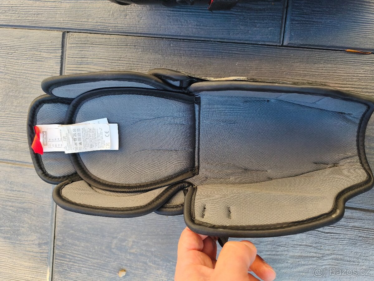 Chrániče holení Oroks 500, junior M - 3