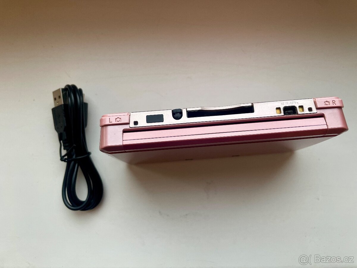 Nintendo 3DS růžová - 3