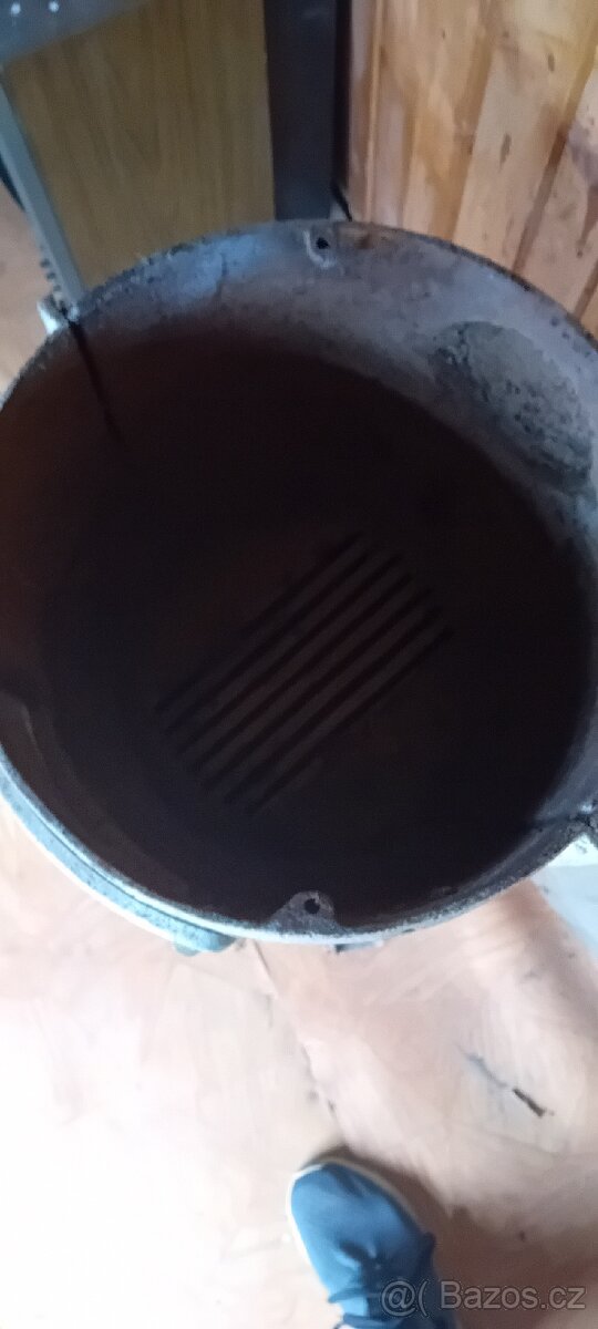 Kamna ze starého vagonu - 3