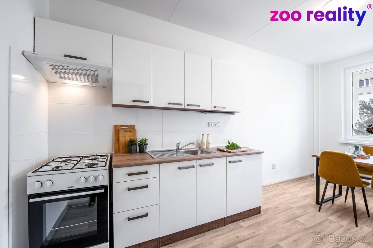 Prodej byt Praha 14900 - 3