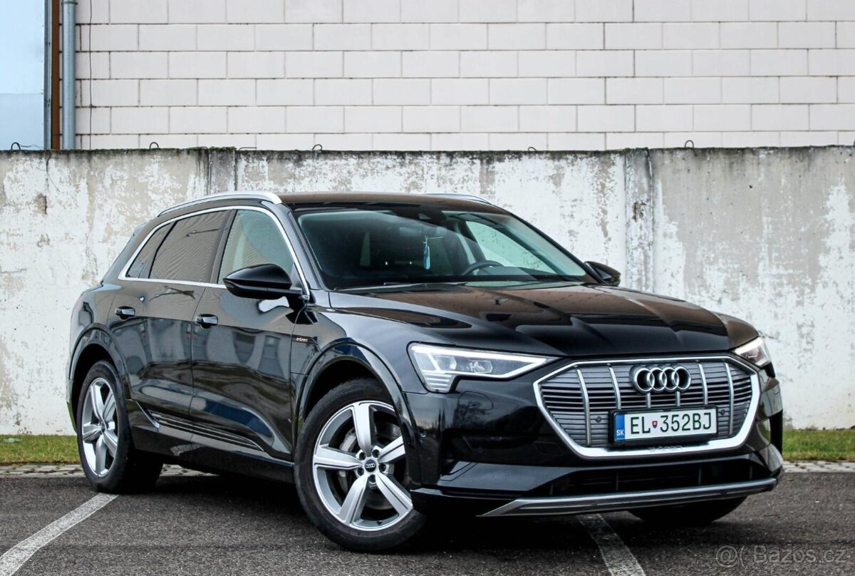 Audi E-tron 50 QUATTRO Advanced - 3