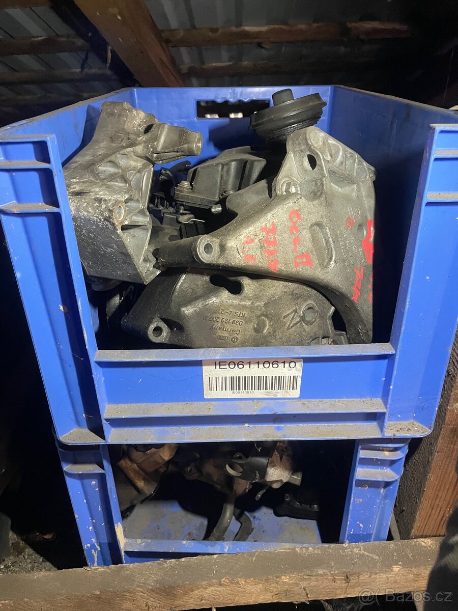 Různé náhradní díly koncern - 3