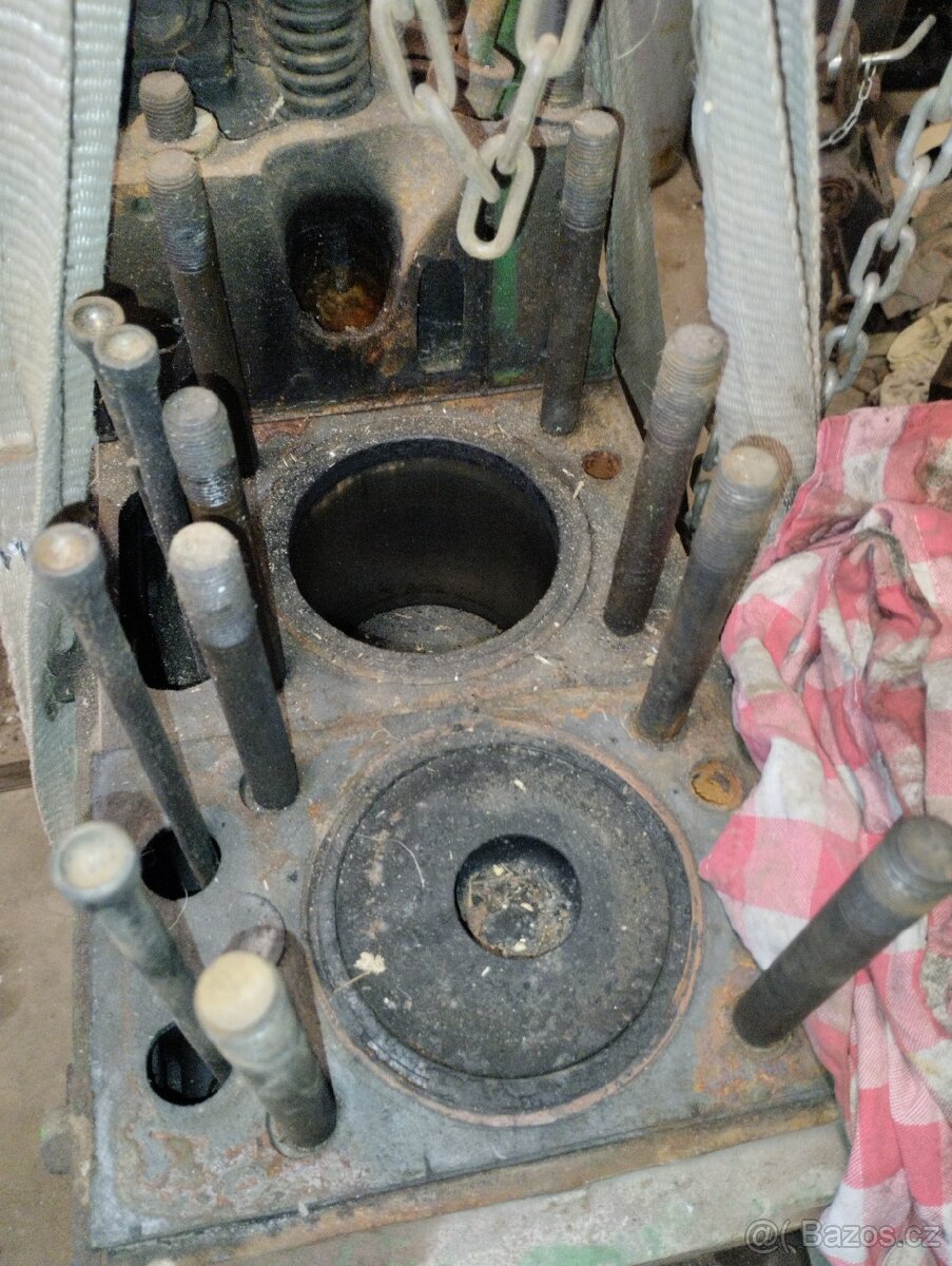 Motor Zetor 50 super - 3