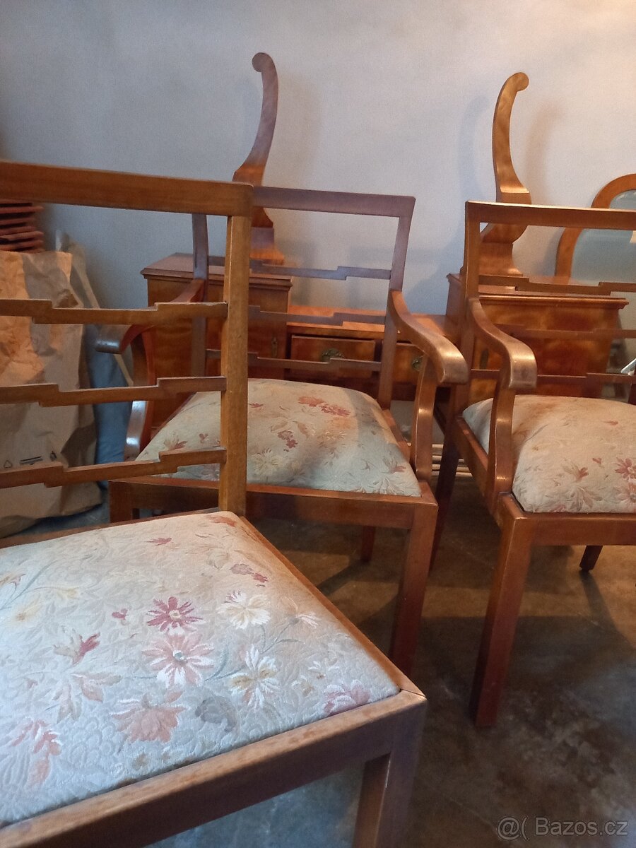 Židle - 3