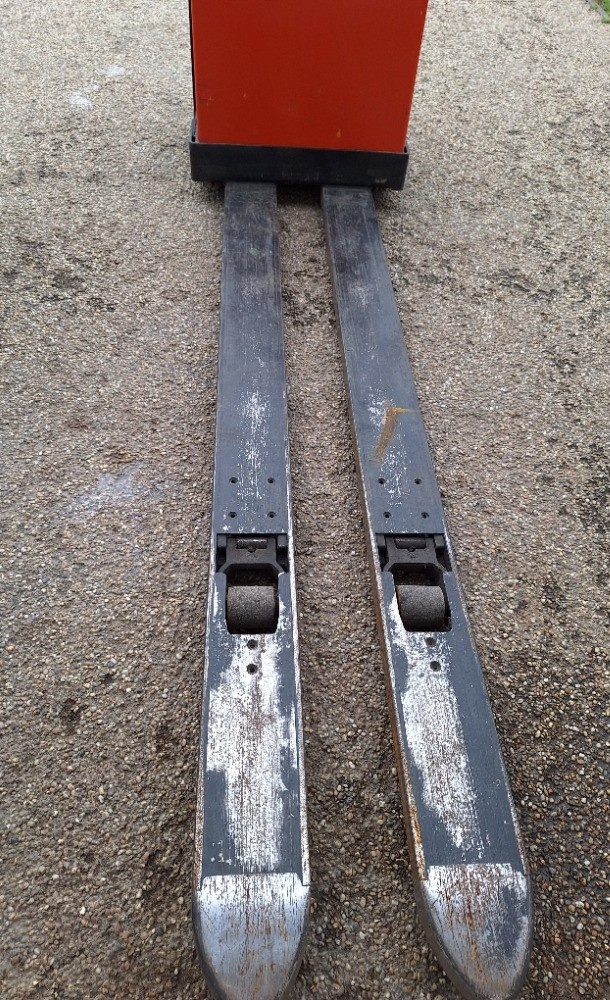 BT LPE 200/8 prodloužené vidlice 2350mm. - 3