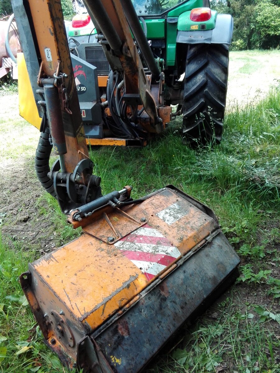 sekačka příkopů FERRI - 3