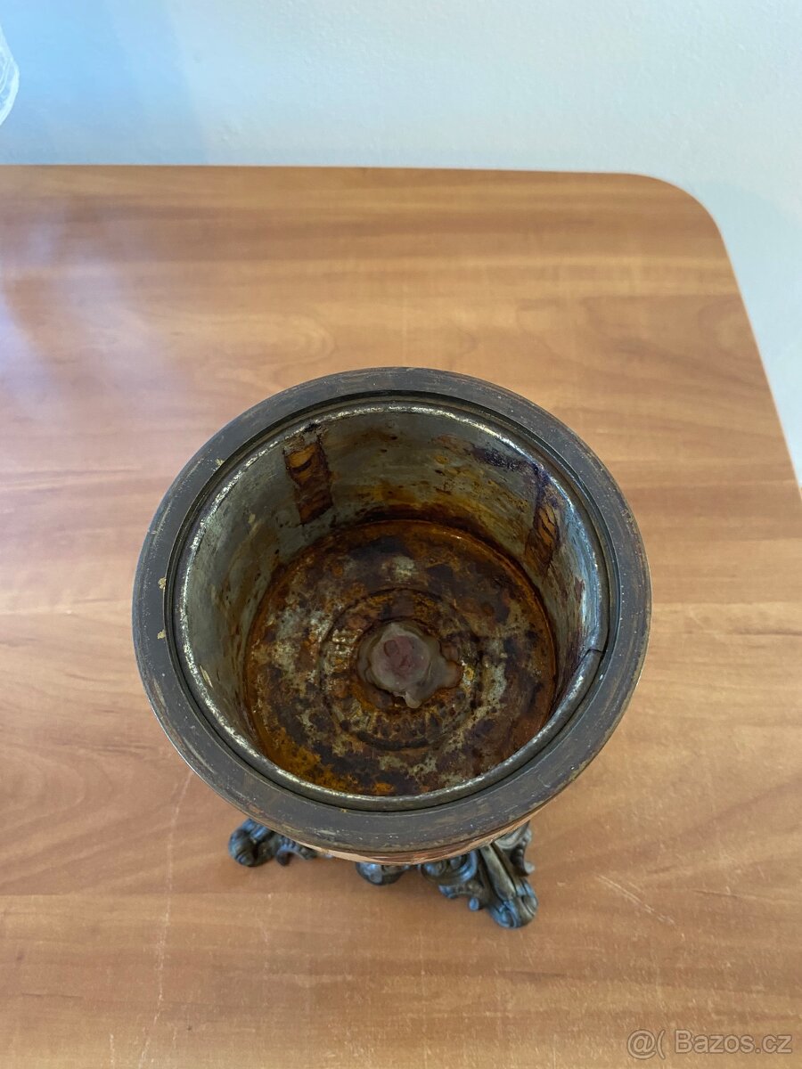 Podstavec petrolejová lampa - 3