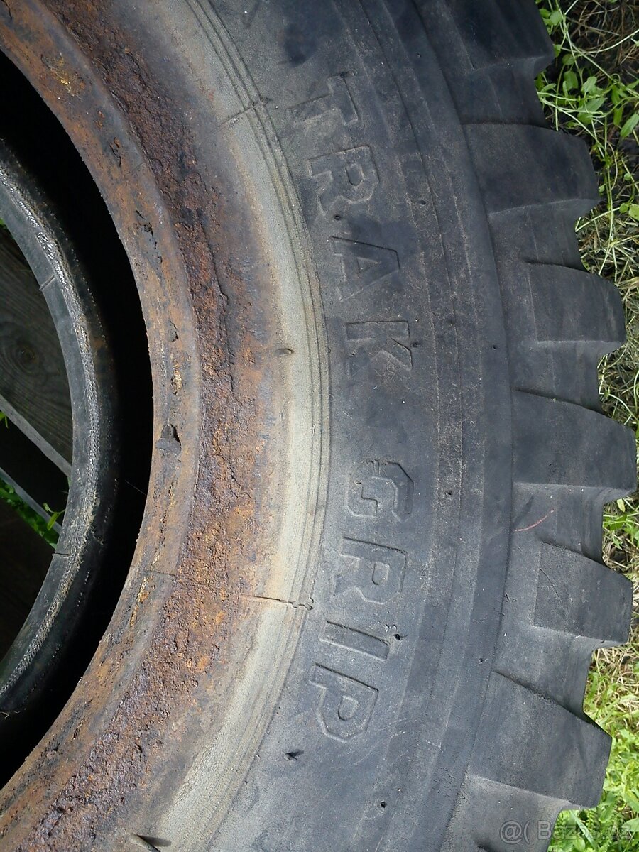 Tatra 805 pneu 2x 10,50x16 - 3