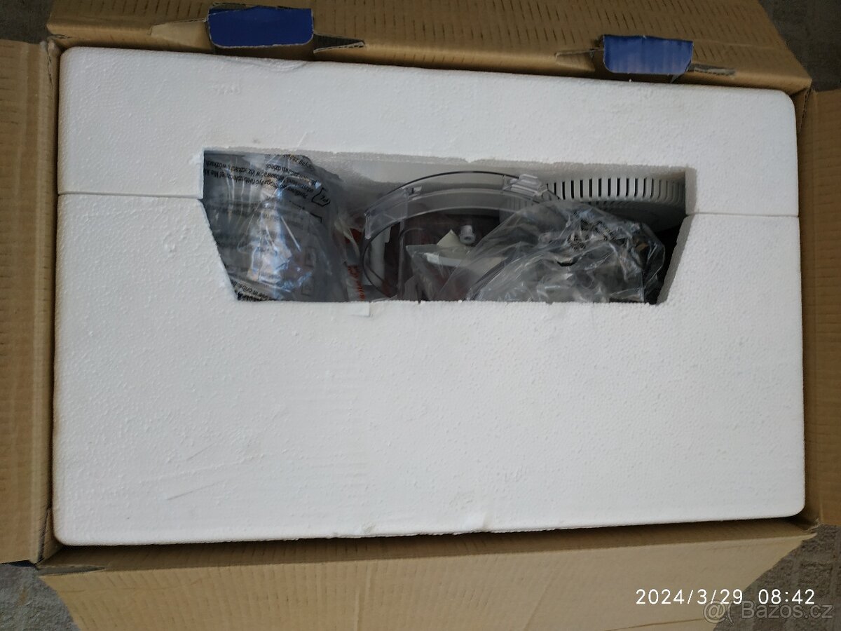 Kuchyňský robot a odšťavňovač Concept RM 3230 - 3