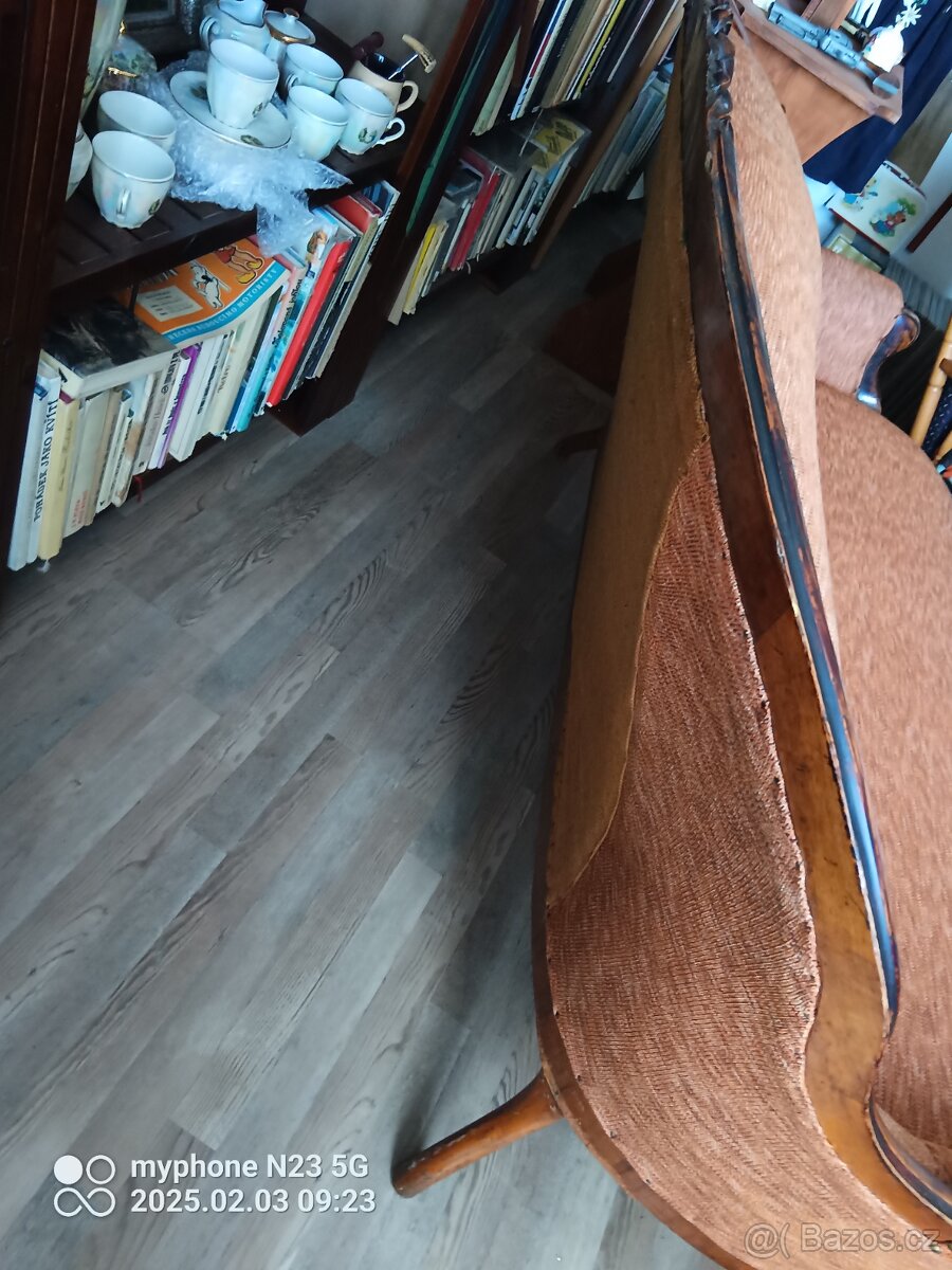 Starožitny nábytek stoly, sofa sedačka+kreslo - 3