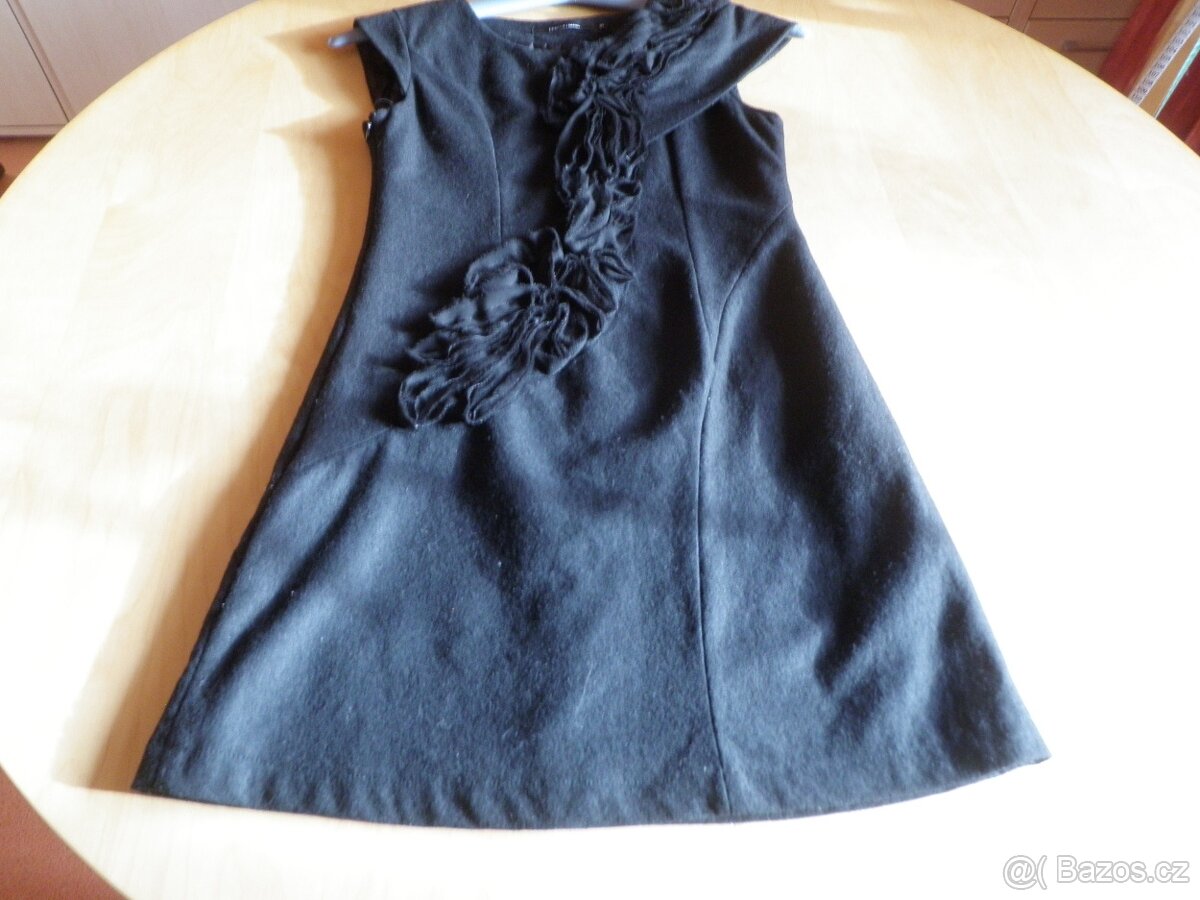 luxusní černé kvalitní značkové šaty - vel. S - 3