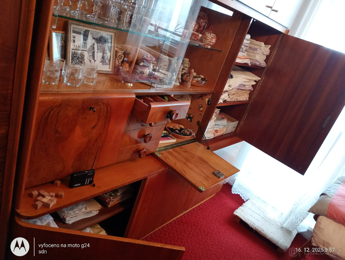 nábytkový set ořech 60. léta - vleze se do výtahu - 3