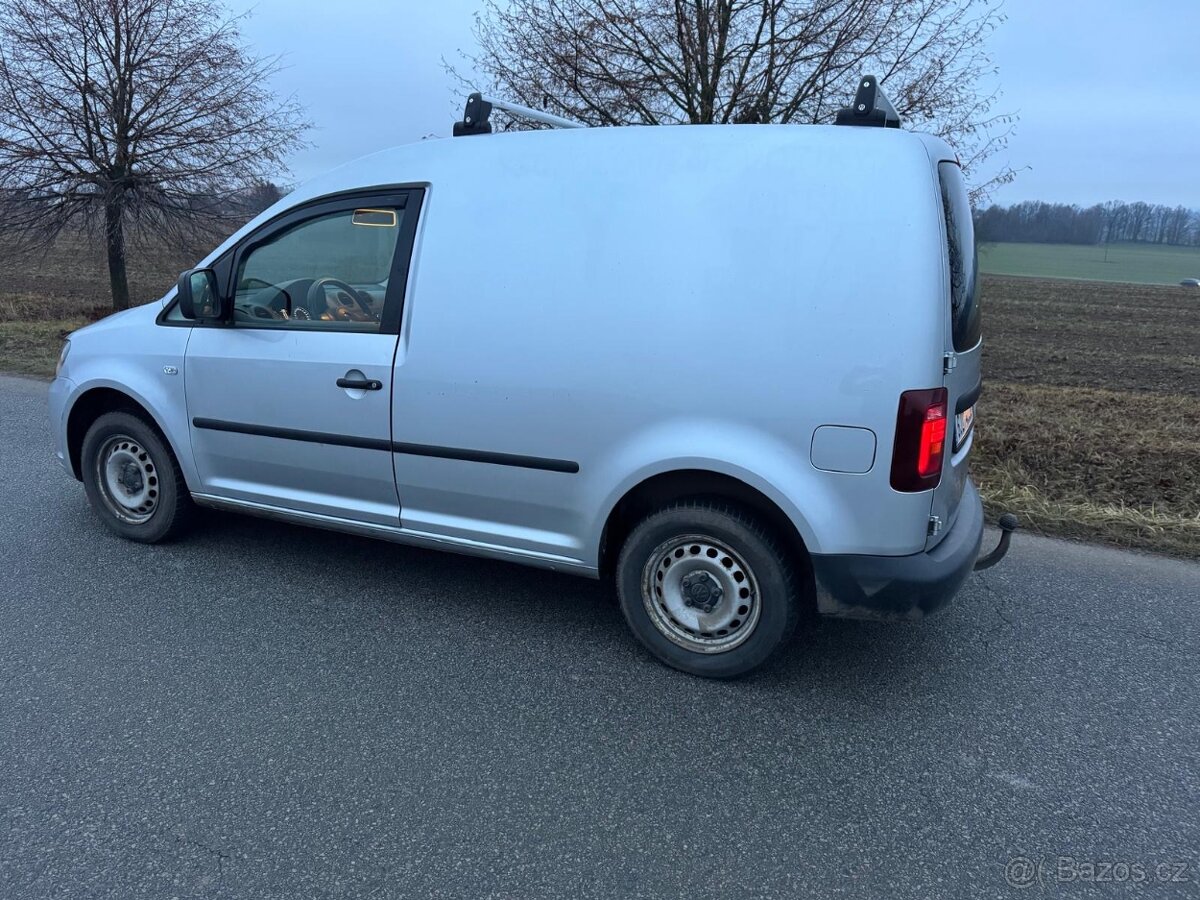 VW Caddy 1.6 TDI (77 kW) – pickup - 3