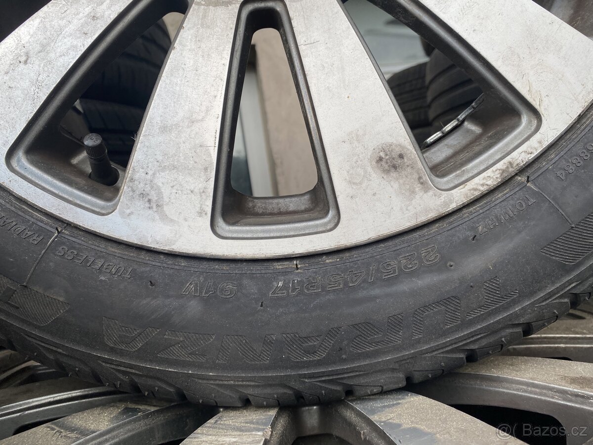 Letní pneu 225/45r17 - 3