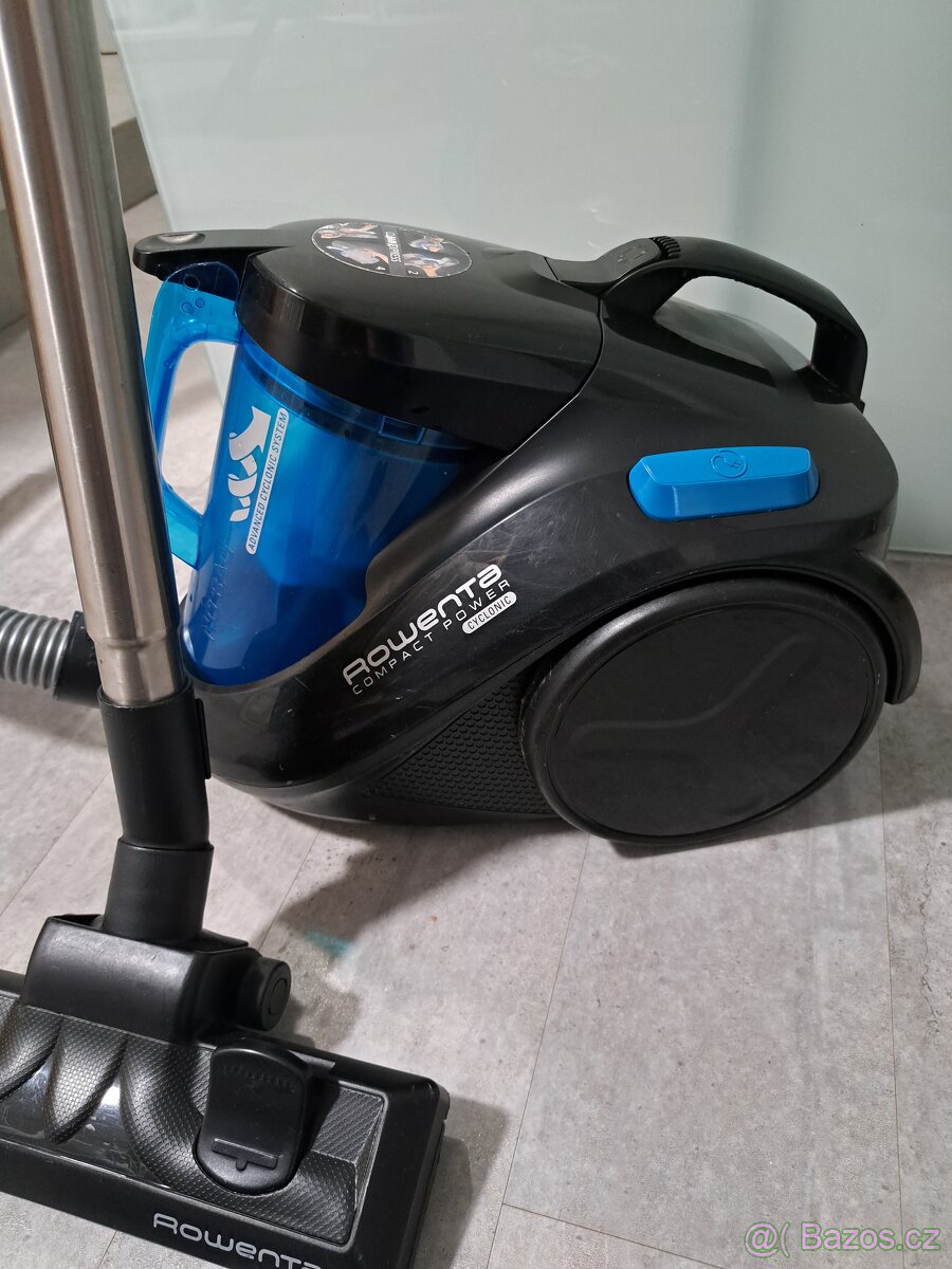 Rowenta bezsáčkový vysavač - 3