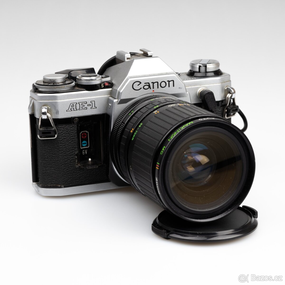 nefunkční Canon AE-1 s objektivem - 3