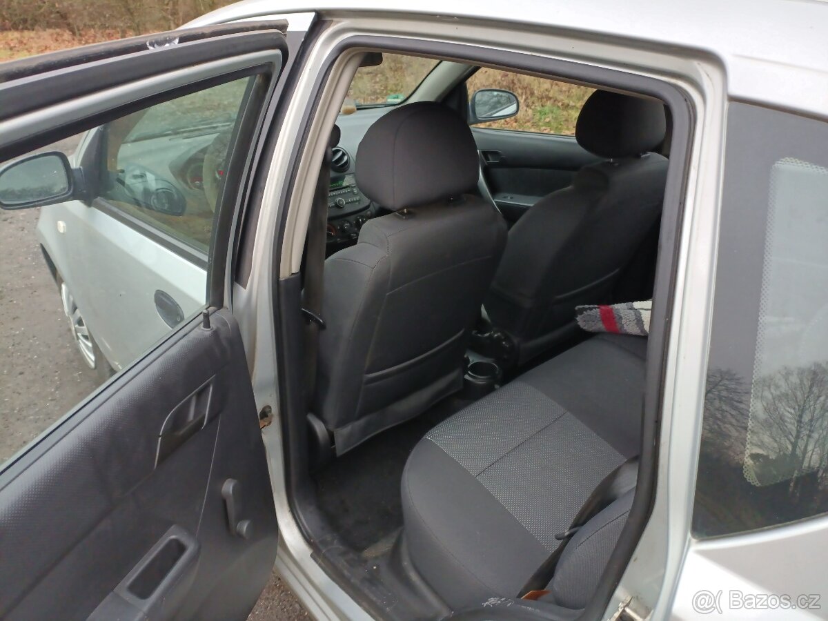 Chevrolet Aveo 1.2 - 3