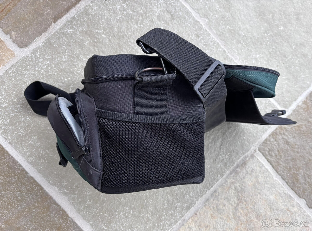 Fotobrašna LOWEPRO NOVA 4 AW - 3