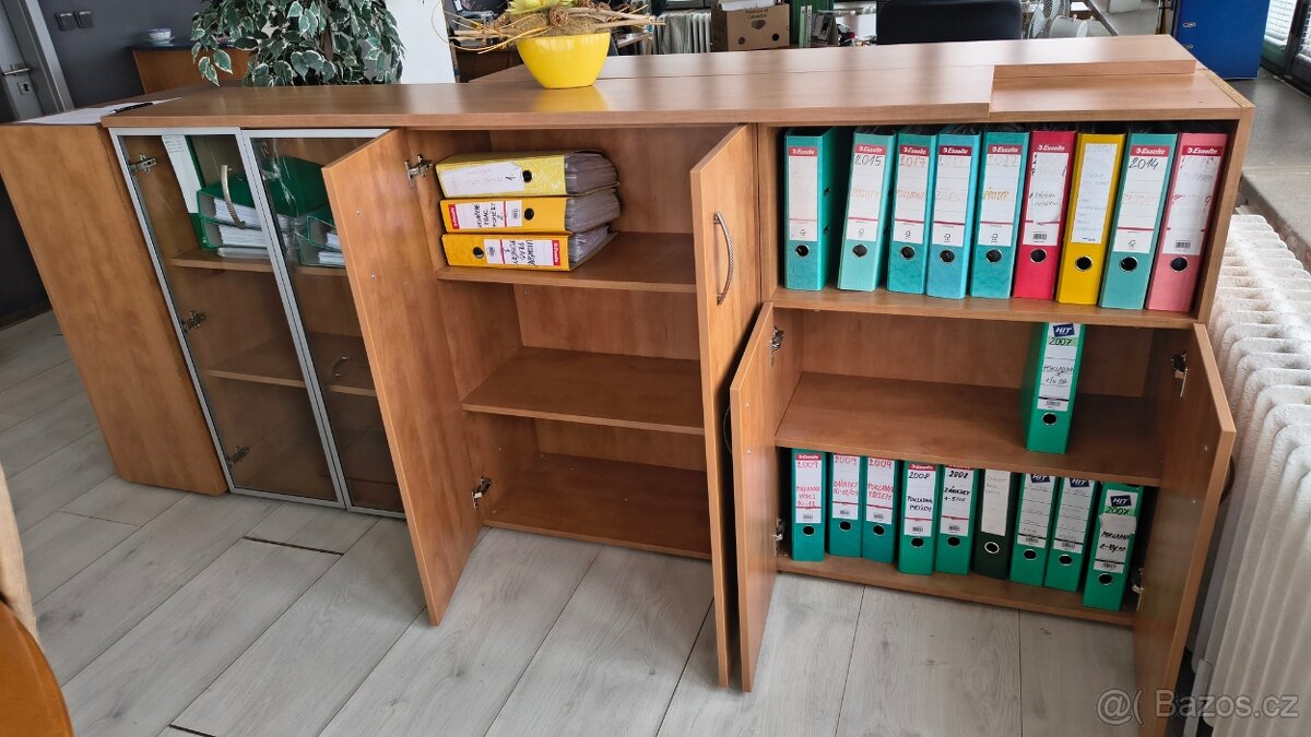 Kancelářský nábytek - 3