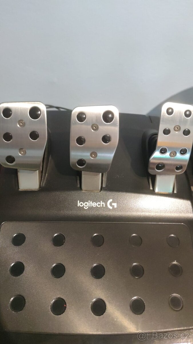 Prodám herní volant Logitech G29 + řadicí páku - 3