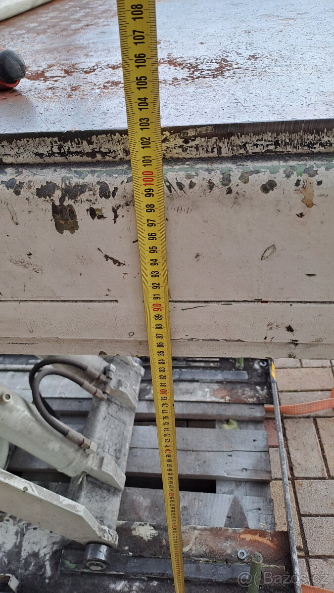 Nůžkový hydraulický zvedací stůl - 3