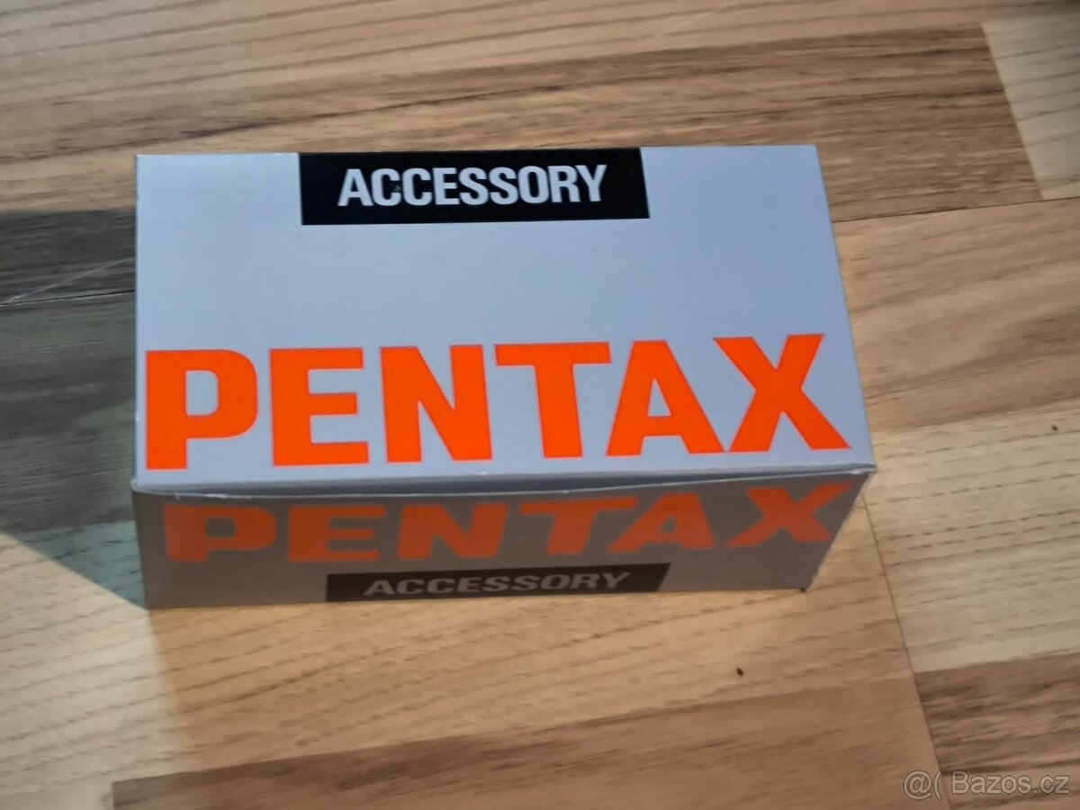 Pentax bateriový grip D-BG3 - 3