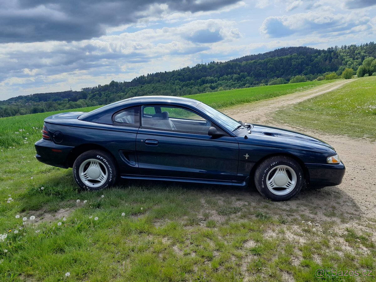 Ford mustang v6 3.8 1995 nová STK - 3