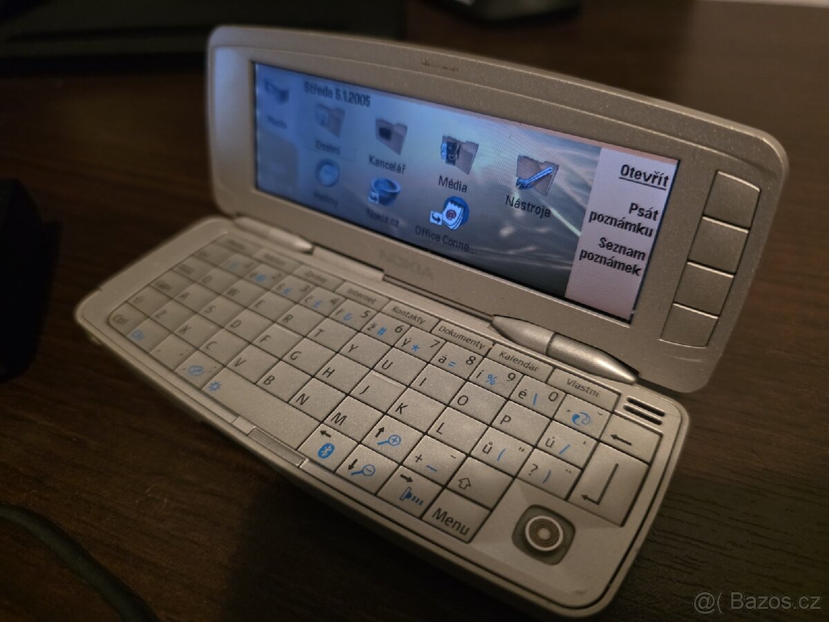 Nokia 9300 - 3