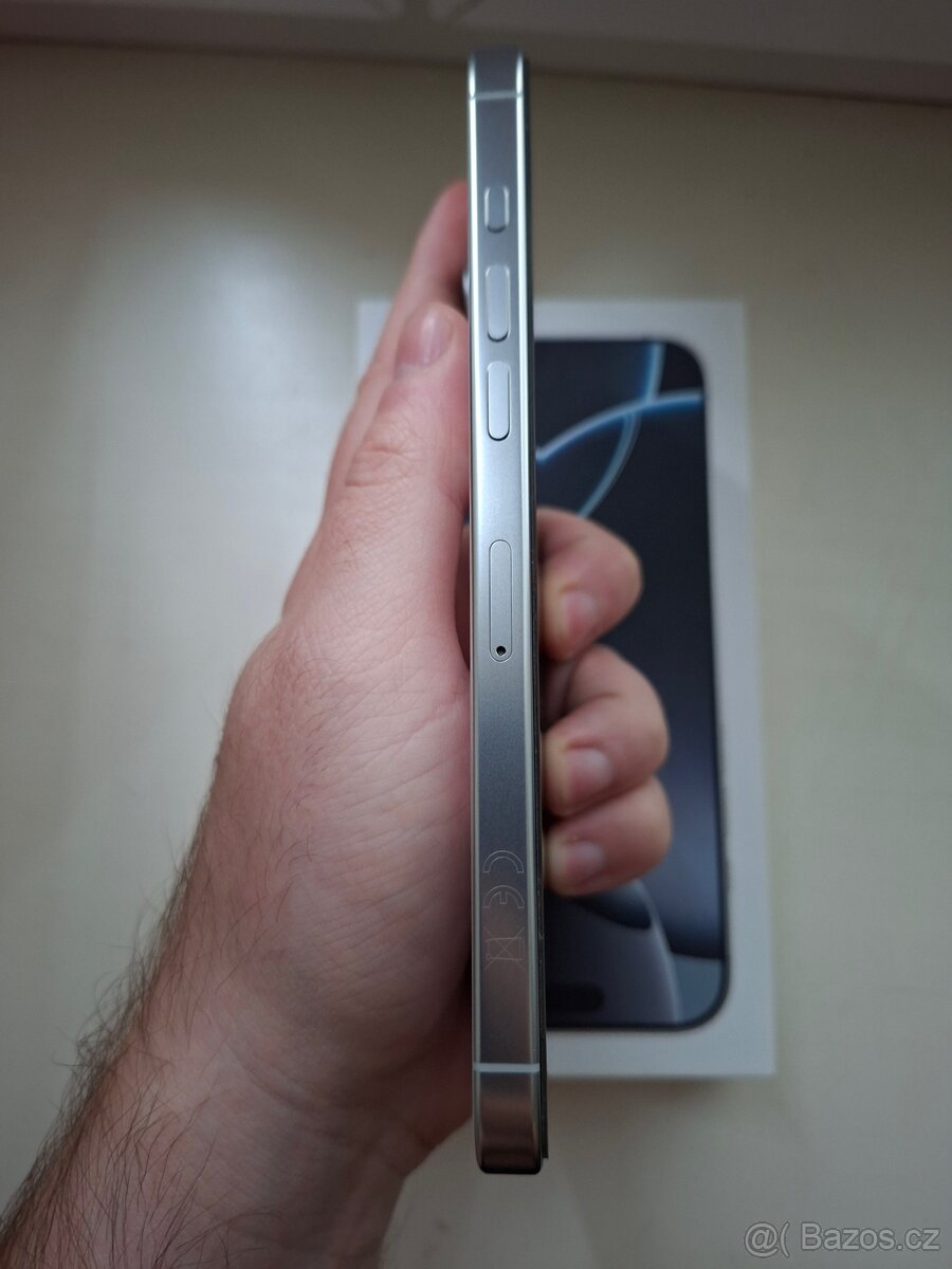 iPhone 16 Pro Max, 256 GB, stříbrná/silver. TOP STAV - 3