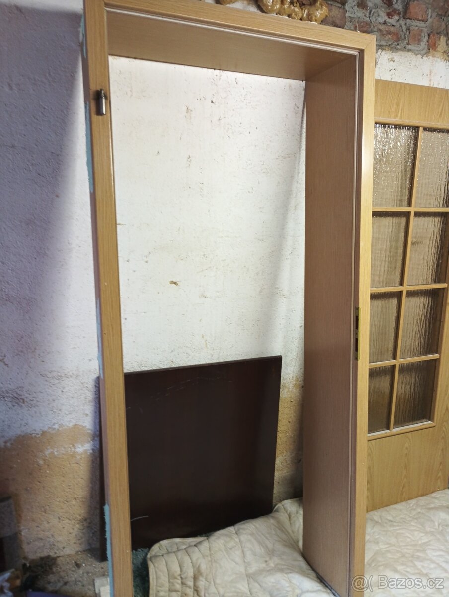 9xKompletní vnitřní dveře + zárubně - 3