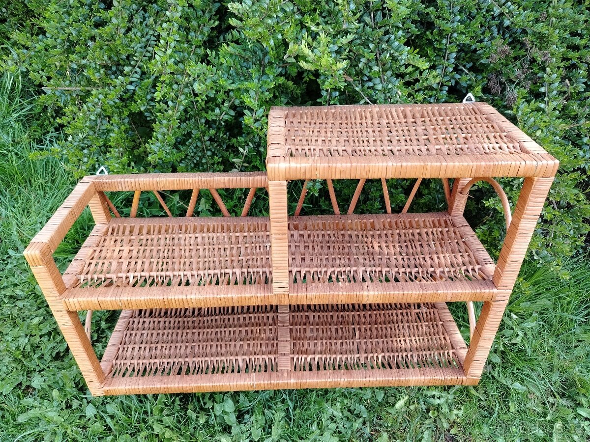 Prodám proutěnou poličku na zeď - 3