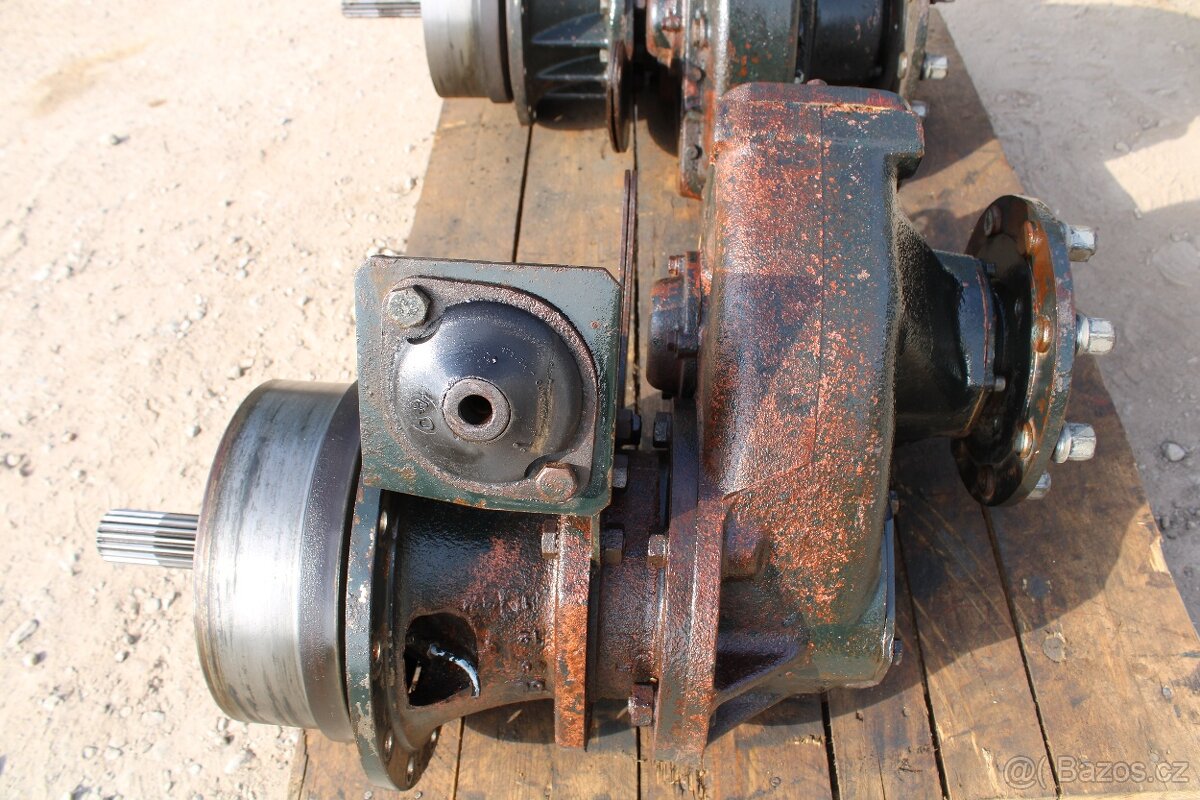 Zetor 7211 portály cena za pár - 3