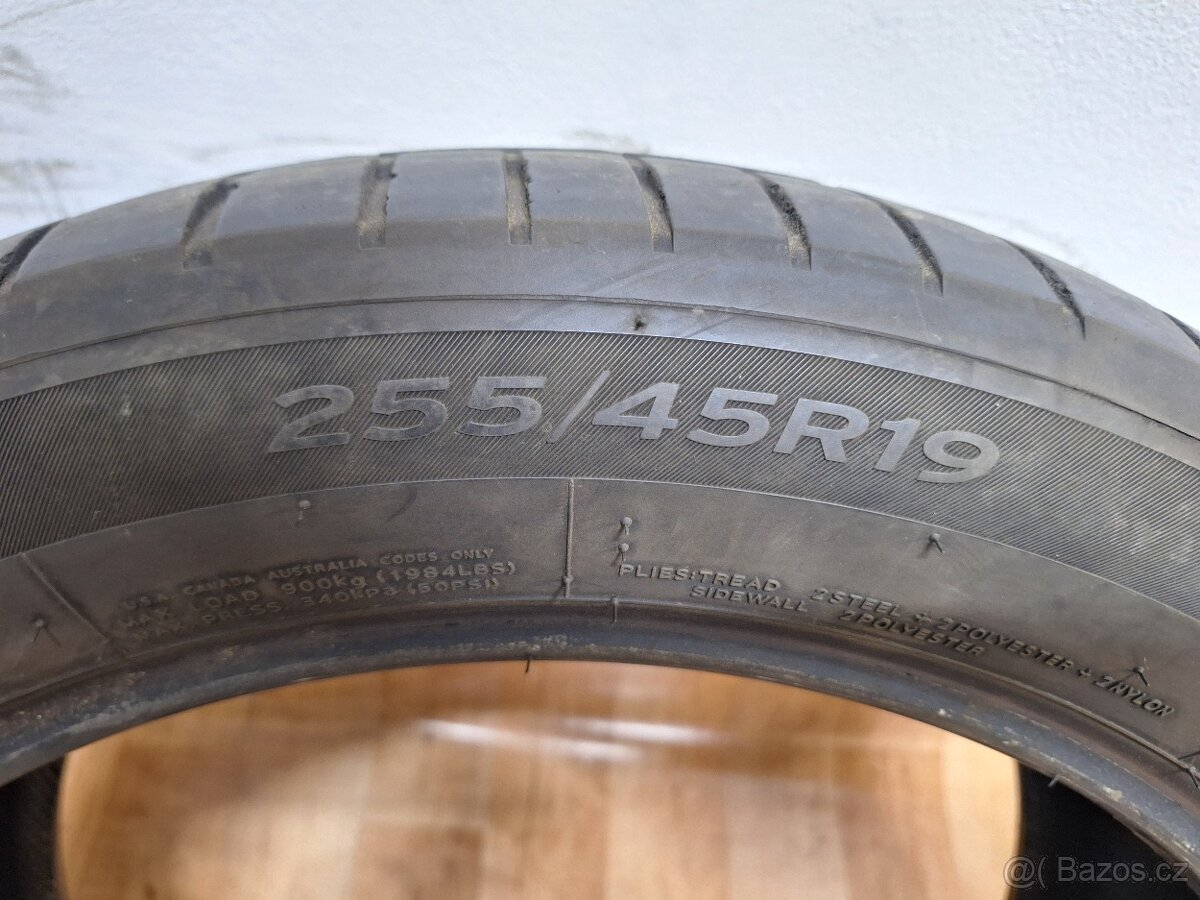 Letní pneu 255/45/19 Hankook - 3