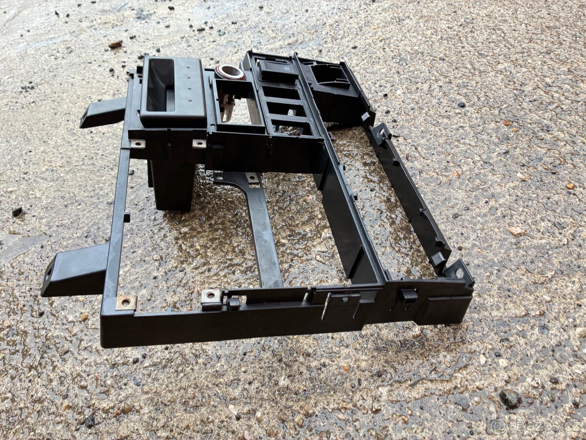 VW t4 kaslik palubky - 3