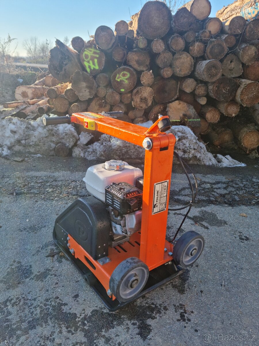 Vibrační deska PTK 18/40B - 3