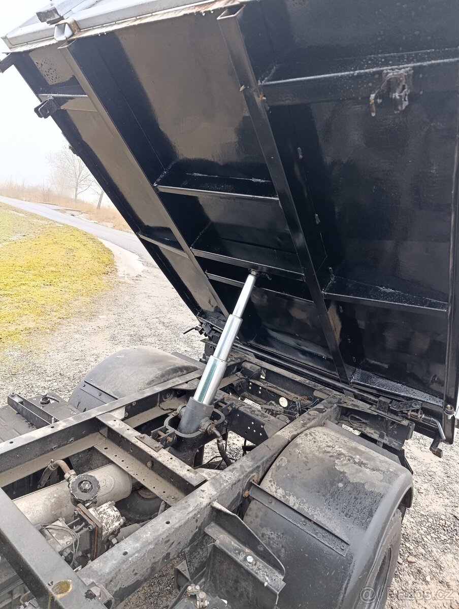 multicar m25 3straný sklápěč s uzávěrkou - 3