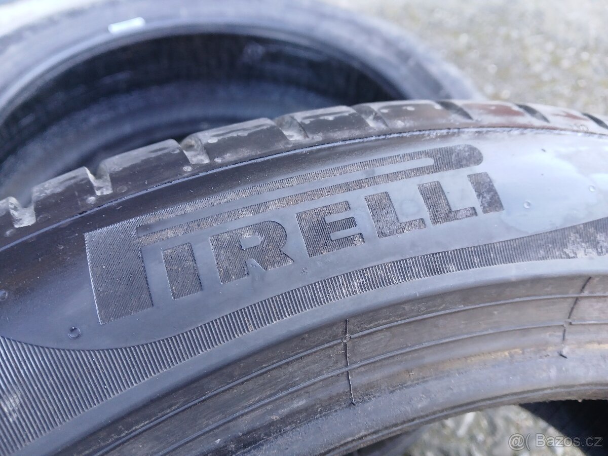 2x letni pirelli 235/45 R18, dezen=6mm - 3