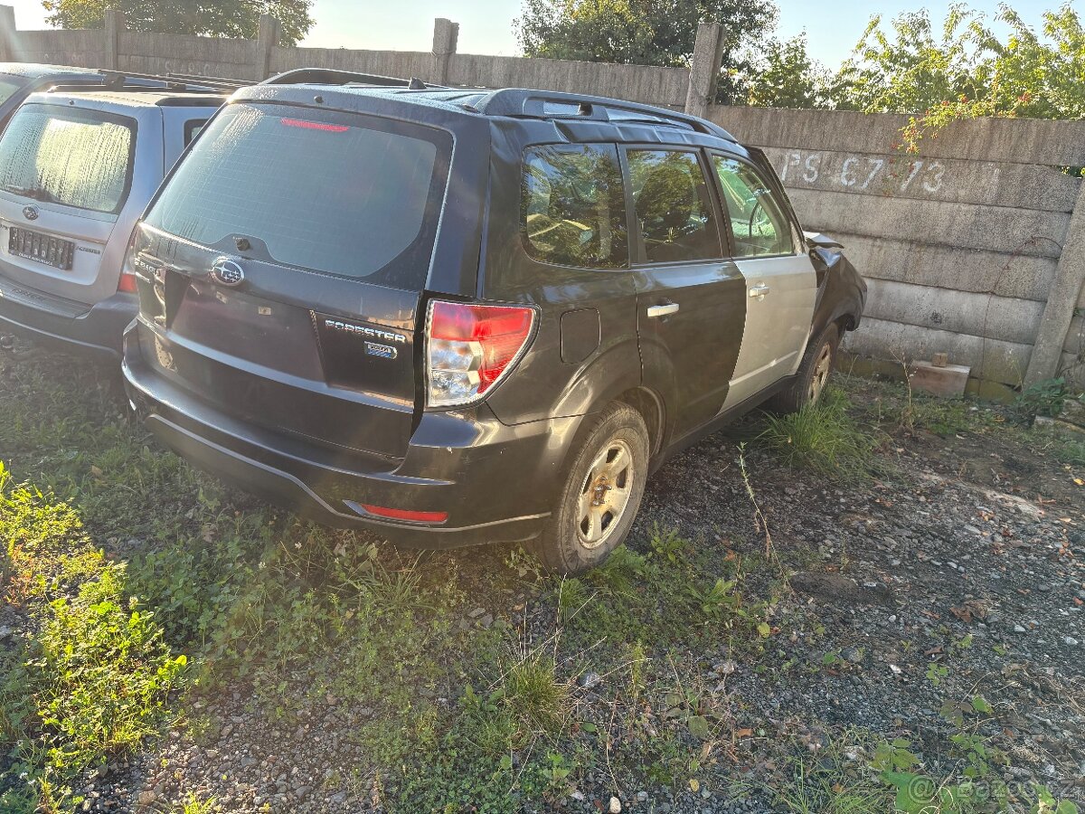 Díly Forester SH 2011 facelift 73 000km - 3