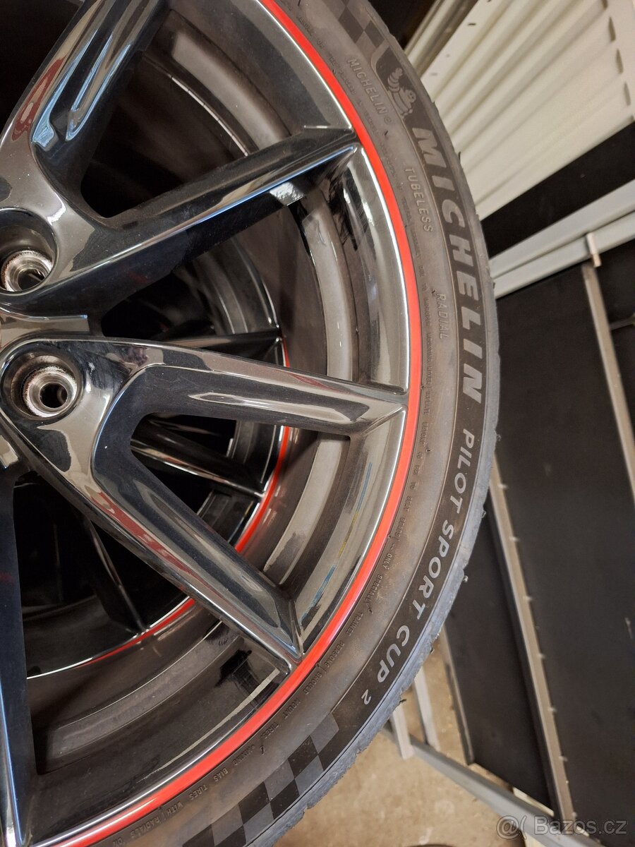 Prodám nové alu disky Borbet VW,Seat - 3