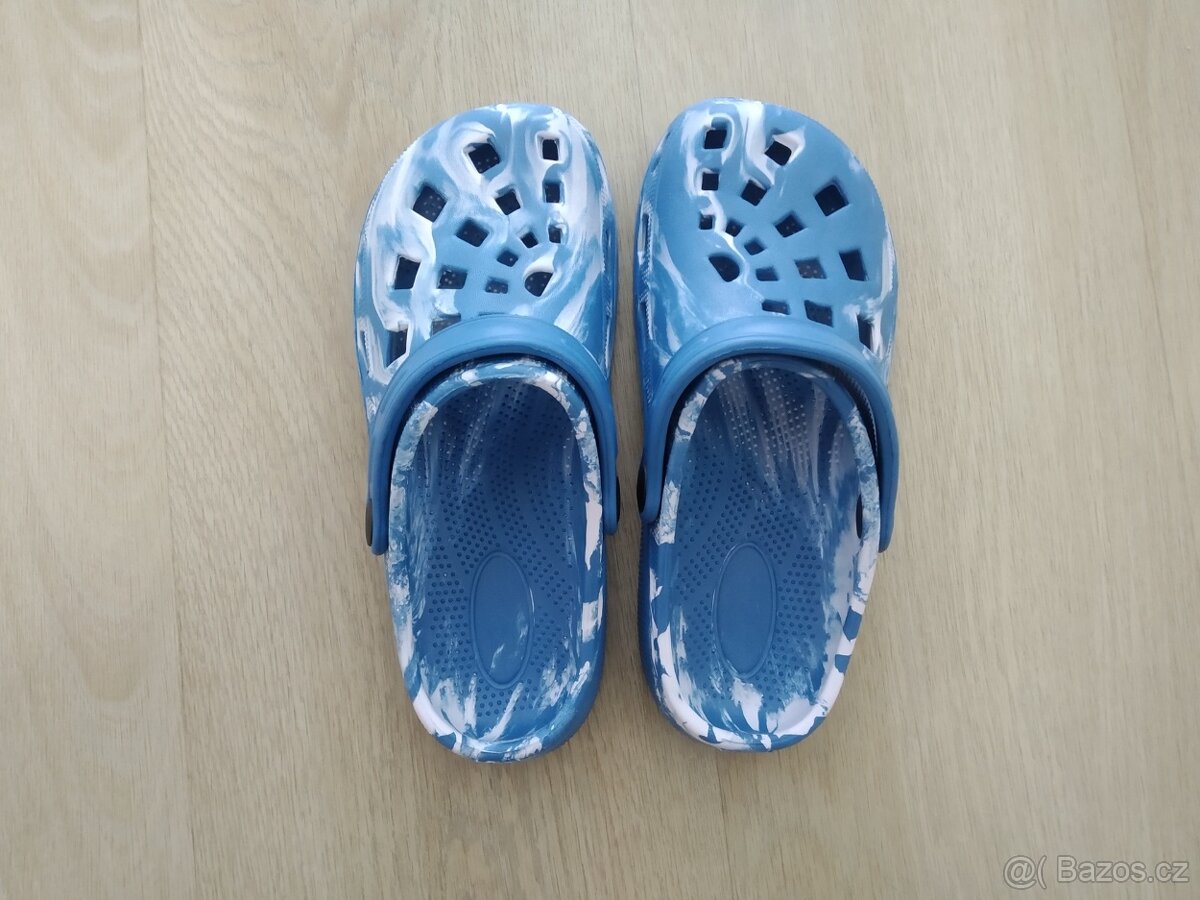 Dětské pantofle vel.34-NOVÉ - 3