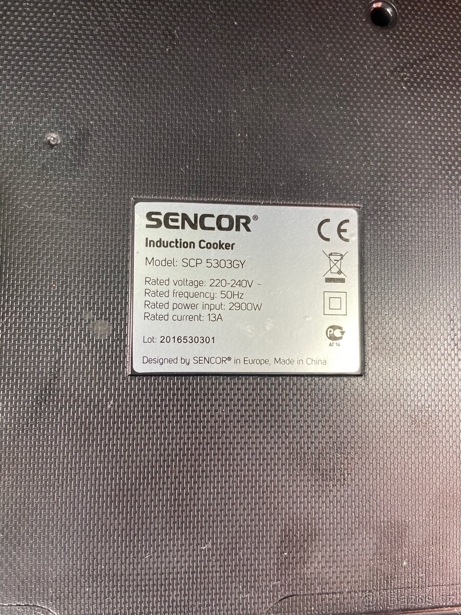 Částečně funkční dvouplotýnková indukce Sencor - 3