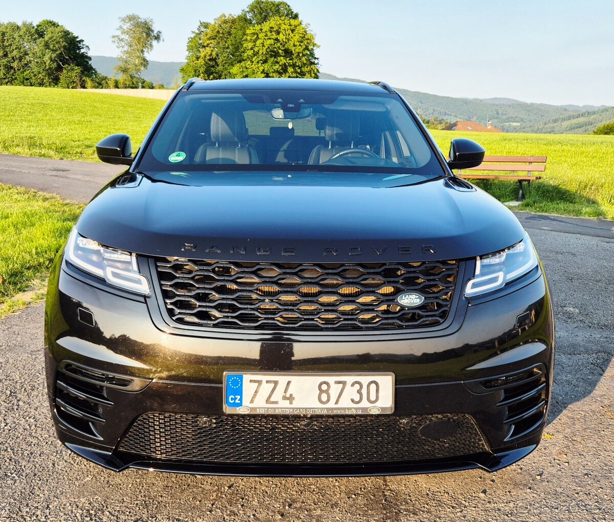 Prodám Land Rover Range Rover Velar, D300 HSE AWD R-Dynamic