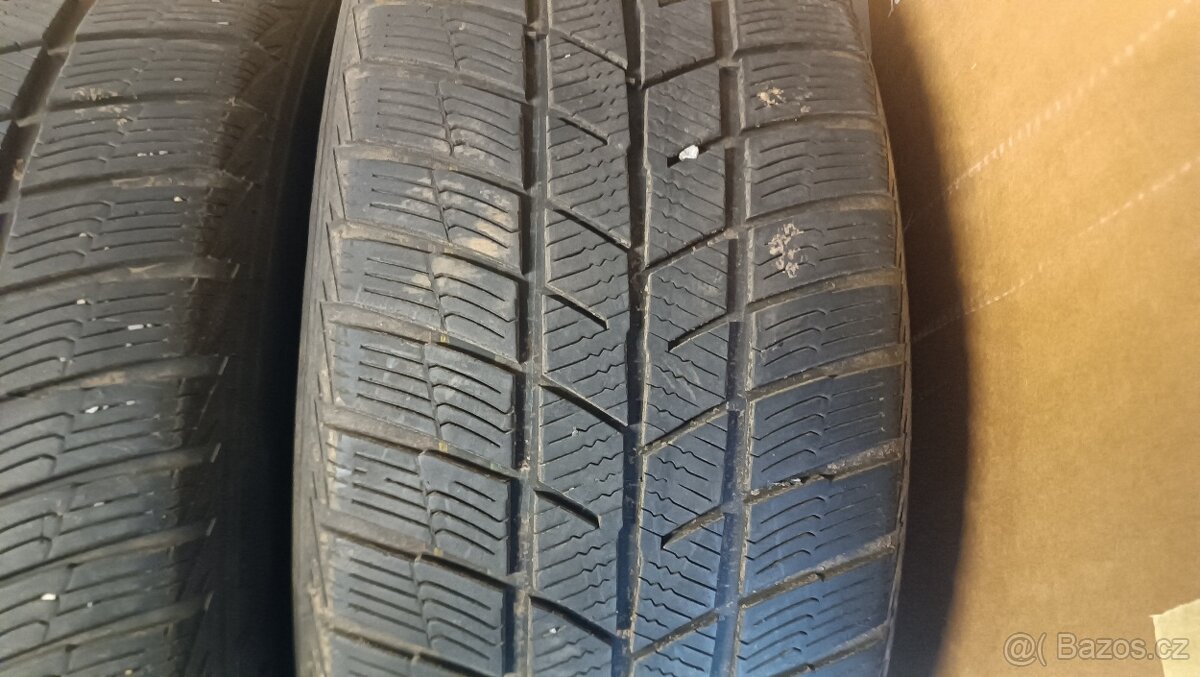 Zimni pneu 225-50/17" - 3