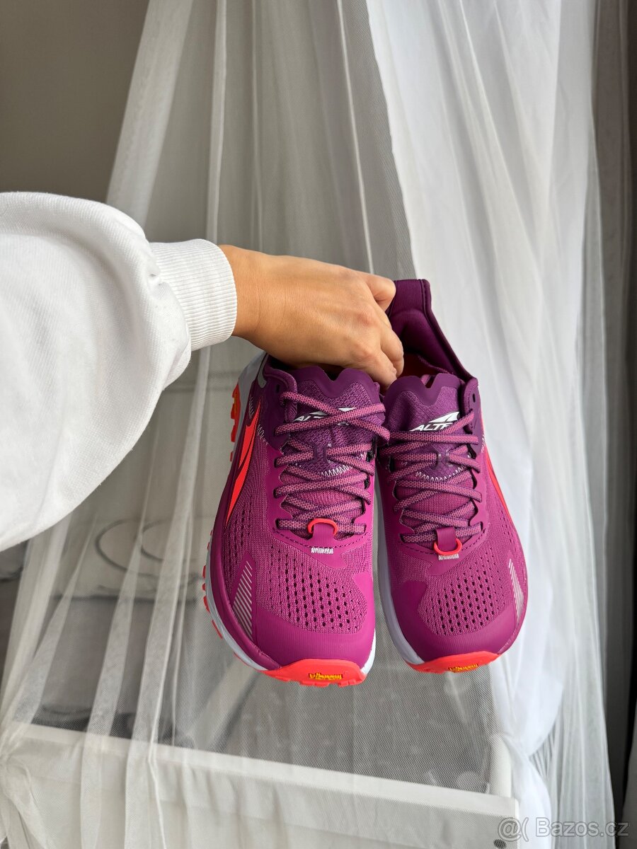 NOVÉ boty Altra - vel. 38 - 3