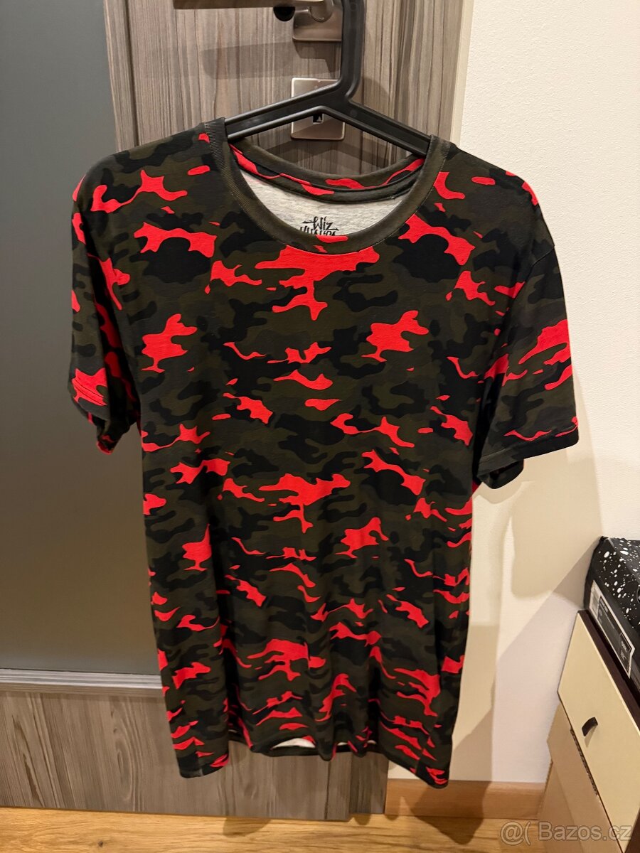 Eleven Paris Wiz Khalifa triko pánské,velikost S,Praha - 3