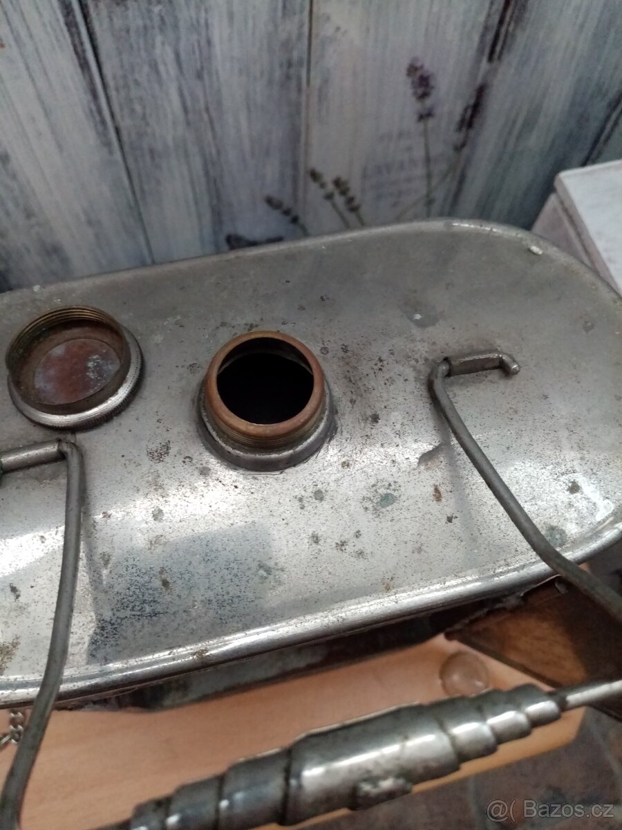 krabička s maltezským křížem - 3