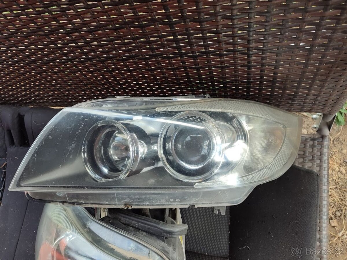 BMW E90 E91 přední světla xenon - 3
