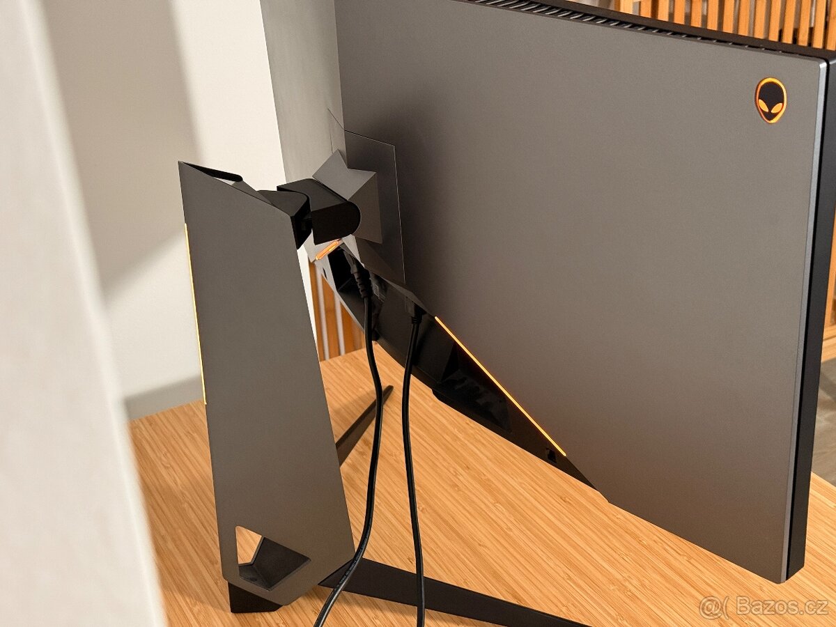 Dell Alienware AW3418DW ultrawide 34" 120Hz monitor - 3