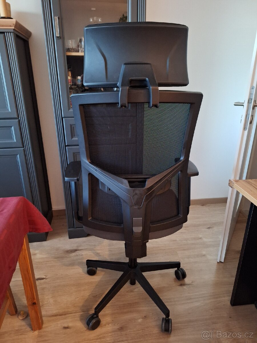 Kancelářské křeslo MAG - 3