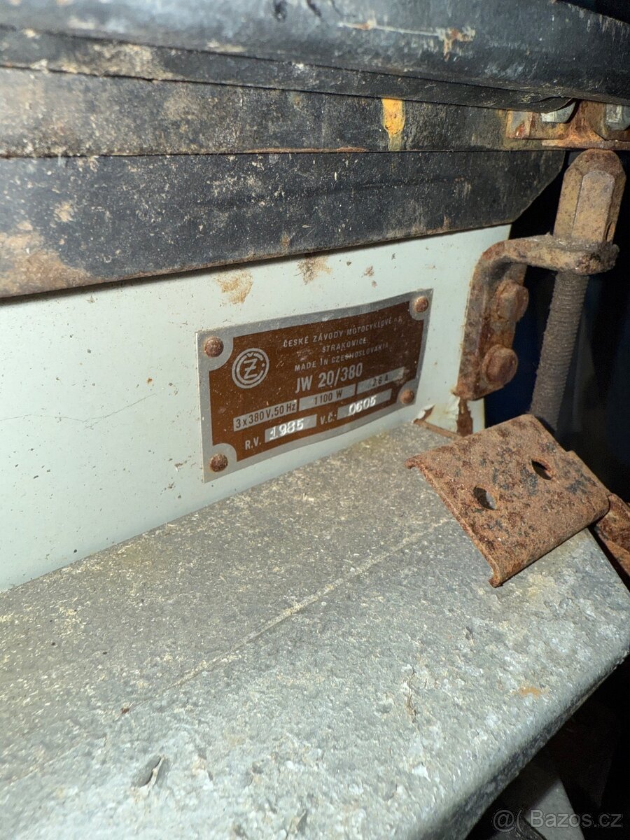 Pila kombinovaná s hoblovkou - 3